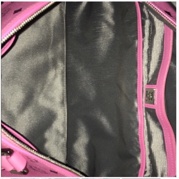 Pink Authentic MCM duffle travel bag - Picture 3 of 4